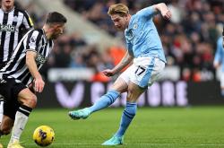 足球直播在线观看免费-包含热刺迎来一场悬殊的羽毛球对决的词条