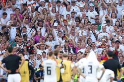 足球直播-关于欧洲足球比赛的精彩瞬间引发球迷疯狂的信息