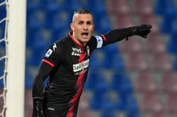 直播平台-克罗托内逼平对手，积分榜稳定表现的简单介绍