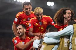 足球直播在线直播观看免费-关于进攻猛将：葡萄牙队的前锋在欧洲杯赛上狂飙进球的信息