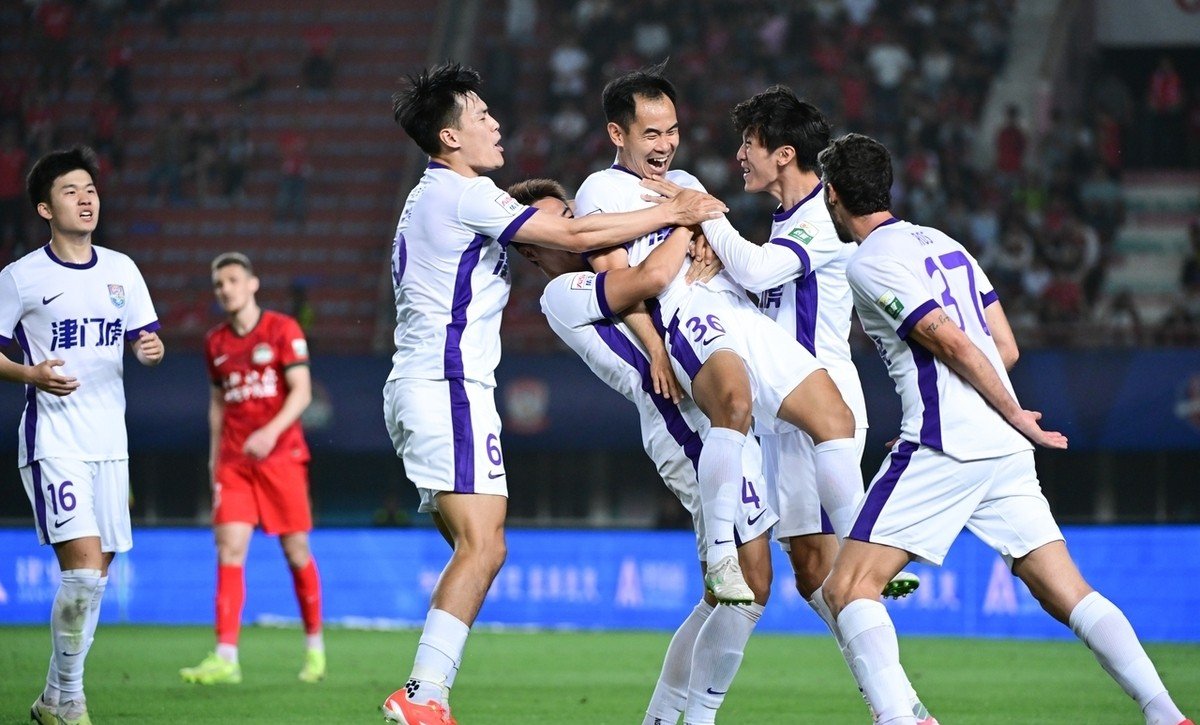 包含足球比赛的各种细节让球迷津津乐道的词条 包含足球比赛的各种细节让球迷津津乐道的词条