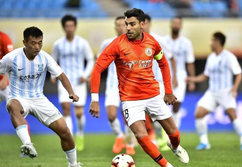 包含华夏客场不敌上港，积分榜上继续下滑的词条