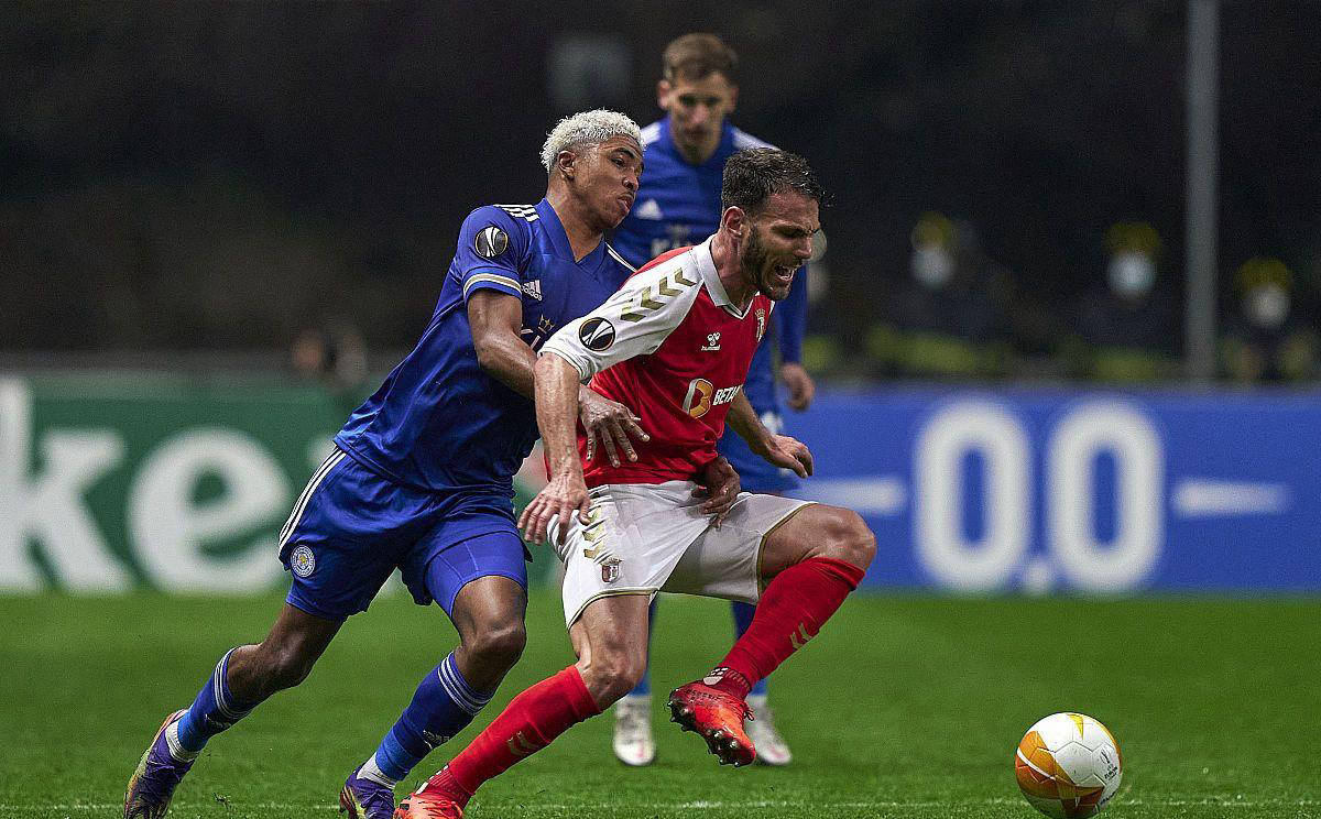 关于热那亚客场受挫,球队寻求调整重新崛起的信息 关于热那亚客场受挫,球队寻求调整重新崛起的信息