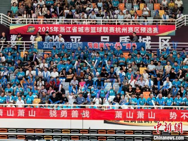 主场之利助威声，如潮水激励球员拼搏的简单介绍