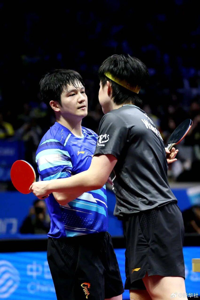日本队翻盘奥地利队,樊振东统治全场 日本队翻盘奥地利队,樊振东统治全场